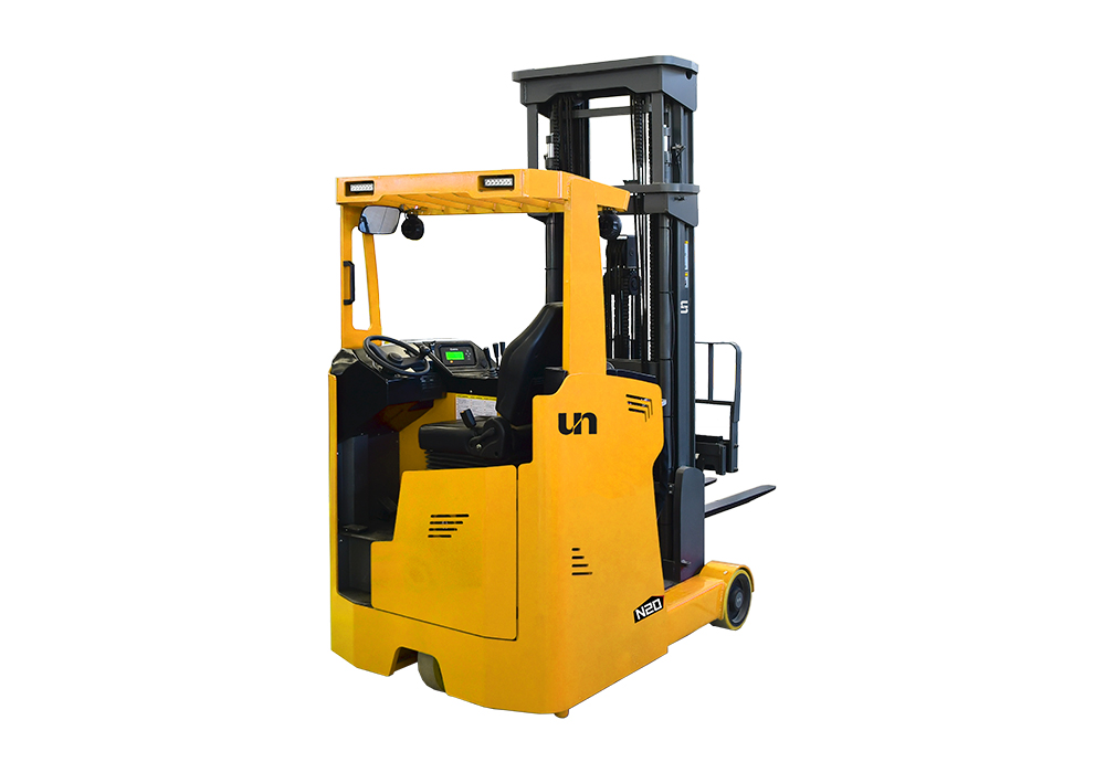 84.0” Wide (BF) by 5'-6” FORK TRUCK ENTRY. 4” Top of Roller Height